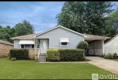 Main picture of 4520 Orange St