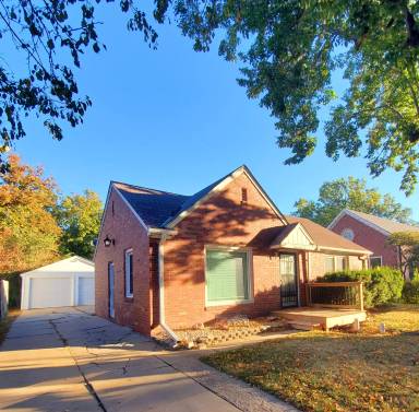 Main picture of 4710 South St
