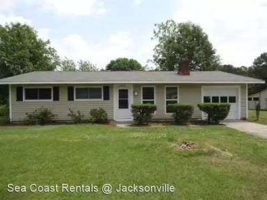 Main picture of 2005 Oakwood Dr