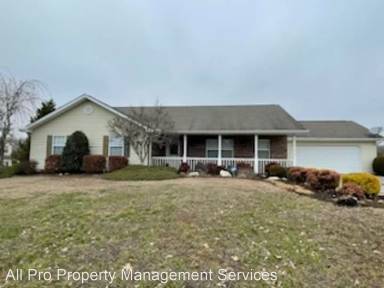Main picture of 2720 Luther Catlett Cir