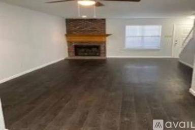 Main picture of 2709 Wimbledon Ct