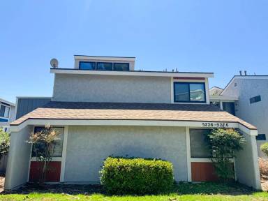 Main picture of 5232 Longfellow Way