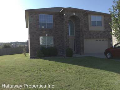 Main picture of 2401 Caroline Ct
