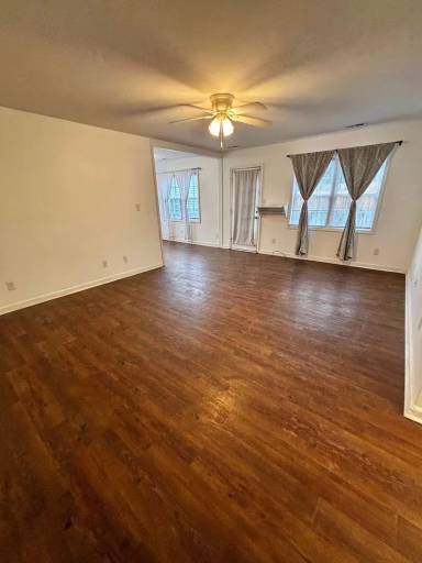 Main picture of 403 Somerset Cv