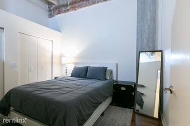 Main picture of 20 N State St Apartments