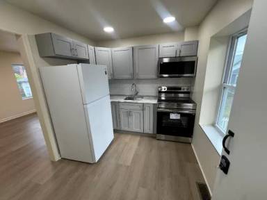 Main picture of 517A Fairview Ave