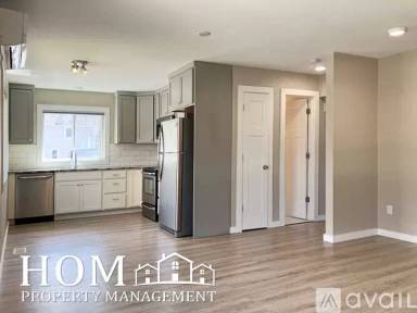 Main picture of 107 Grove St