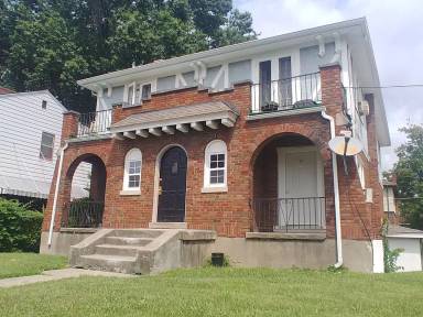 Main picture of 1978 Garden Ln