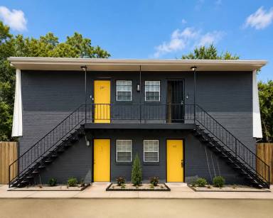 Main picture of 901 Bessie St