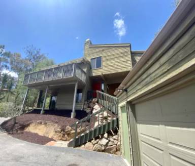 Main picture of 28330 Meadow Glen Way W