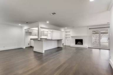 Main picture of 7829 Rolling Acres Dr