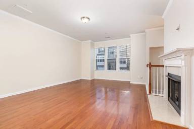 Main picture of 5916 Longeria Ct