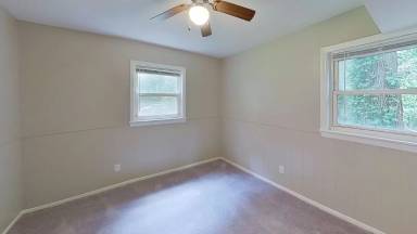 Main picture of 2451 Glenrock Drive