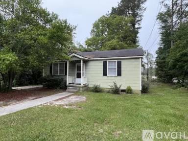 Main picture of 36 Easy St