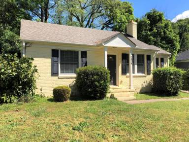 Main picture of 2328 Greenland Ave