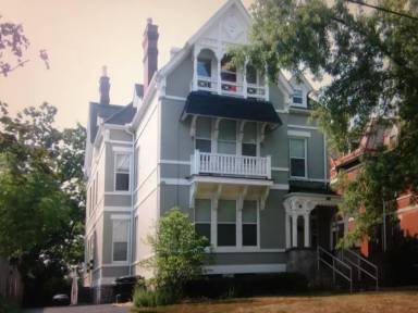 Main picture of 2149 Sinton Ave