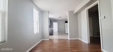 Main picture of 4617 S Wallace St