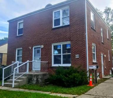 Main picture of 5826 N 42nd St