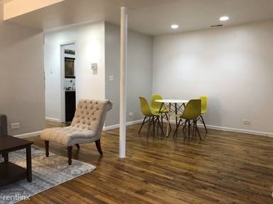 Main picture of 3025 N Southport Ave