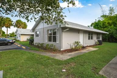 Main picture of Fall Ridge of Delray