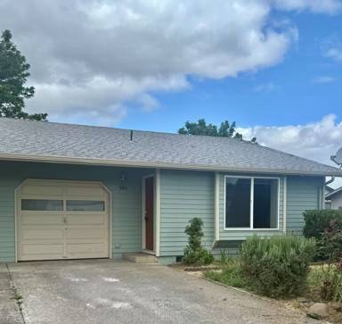 Main picture of 3996 Linn Ave SE