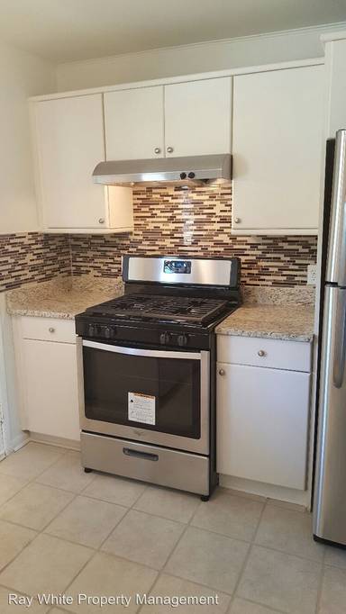 Main picture of 119 Pharr Rd NW