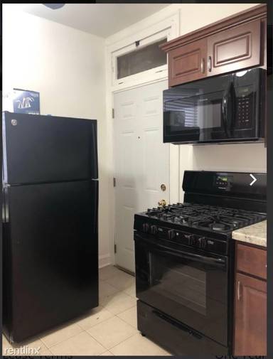 Main picture of 7200 S Rhodes Ave