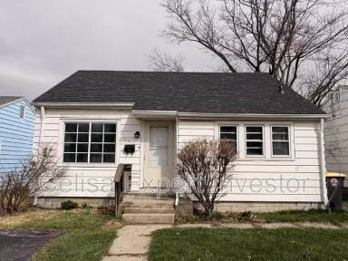 Main picture of 2221 Vance Ave