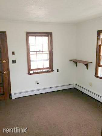 Main picture of 208 N Kensico Ave