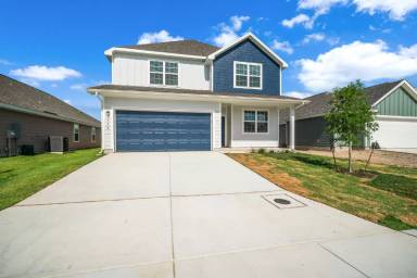 Main picture of 305 Lina Way