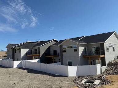 Main picture of 585 N Grand Falls Ct