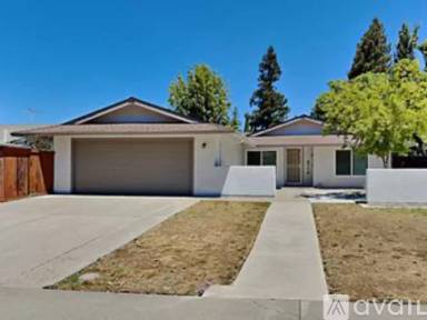 Main picture of 8778 Los Encantos Cir
