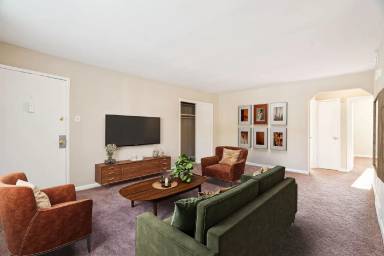 Main picture of 1315 N 75th St