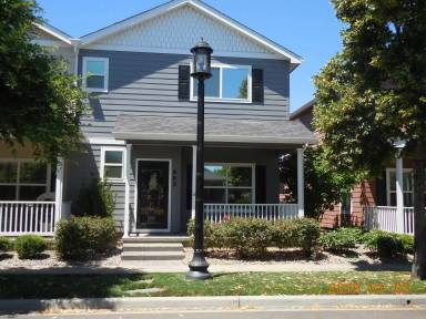Main picture of 582 Blue Moon Dr