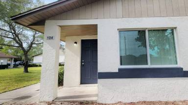 Main picture of 1356 Westover St