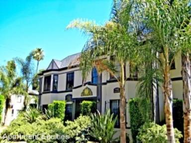Main picture of 5400 Carlton Way