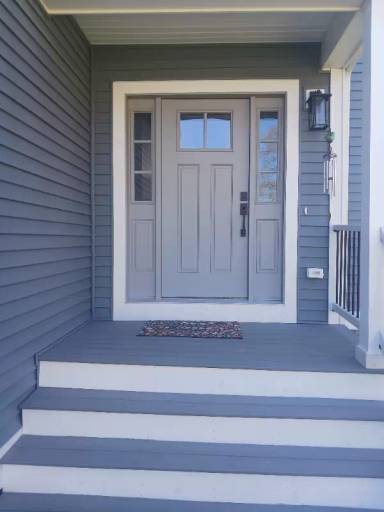 Main picture of 132 Tiffany St