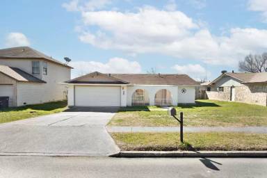 Main picture of 9306 Adams Hill Dr