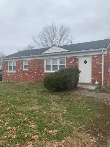 Main picture of 553 Freeman Dr