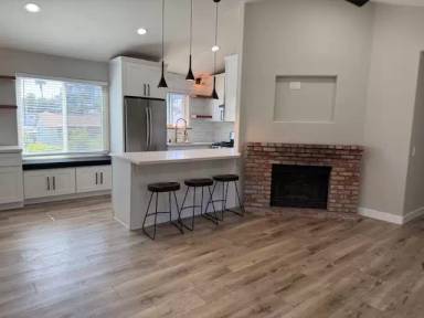 Main picture of 4035 Alabama St