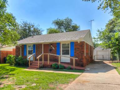 Main picture of 503 - 505 E Fairchild Dr Duplex