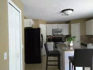 Main picture of 2404 Askey Ct