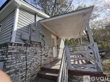 Main picture of 103 Walsh Ln