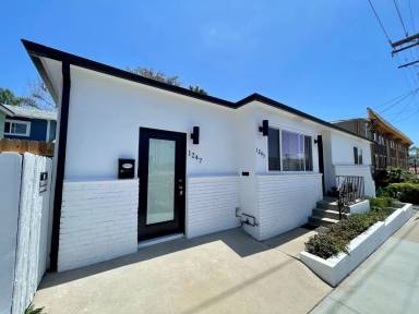 Main picture of 5705 Lauretta St