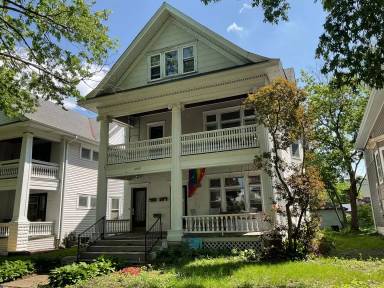 Main picture of 3109 Elliot Ave