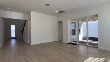 Main picture of 14415 Crest Palm Ave