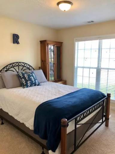 Main picture of 207 Ansley Way