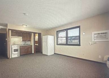 Main picture of 1400 7th Ave SW