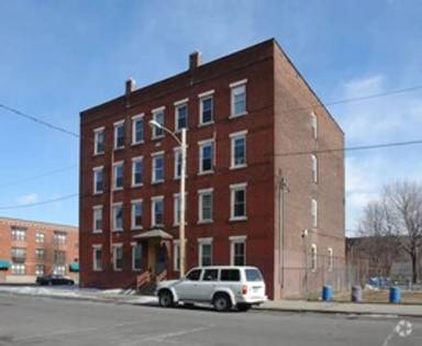 Main picture of 556 S Bridge St