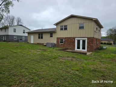 Main picture of 3103 Lewisburg Dr NW